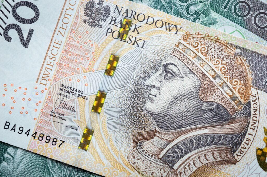 Polskie banknoty złotowe z wizerunkami historycznych postaci